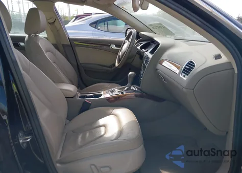 2011 Audi A4 2.0T Premium z USA, uszkodzony, nr VIN WAUWFAFL4BA112259